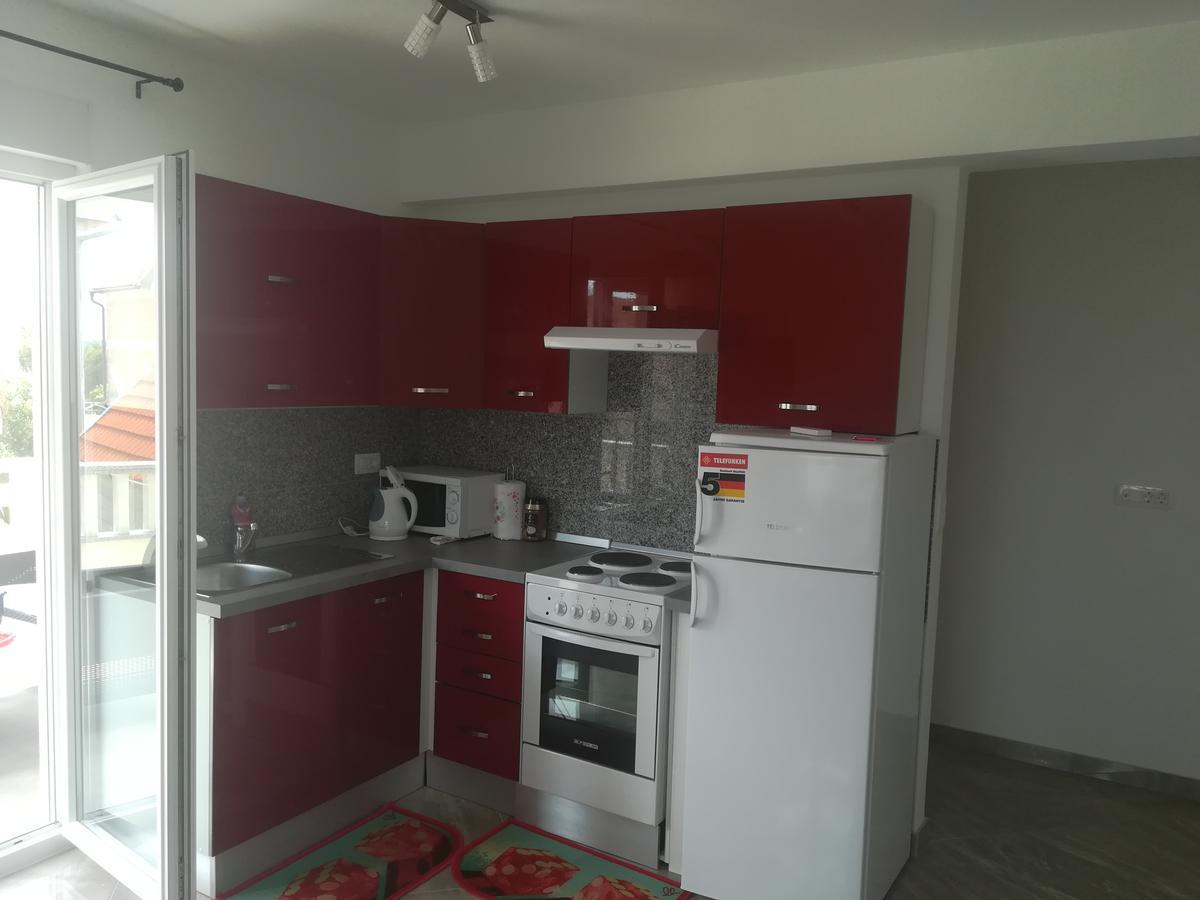 Apartmani Ivka 브로다리카 외부 사진